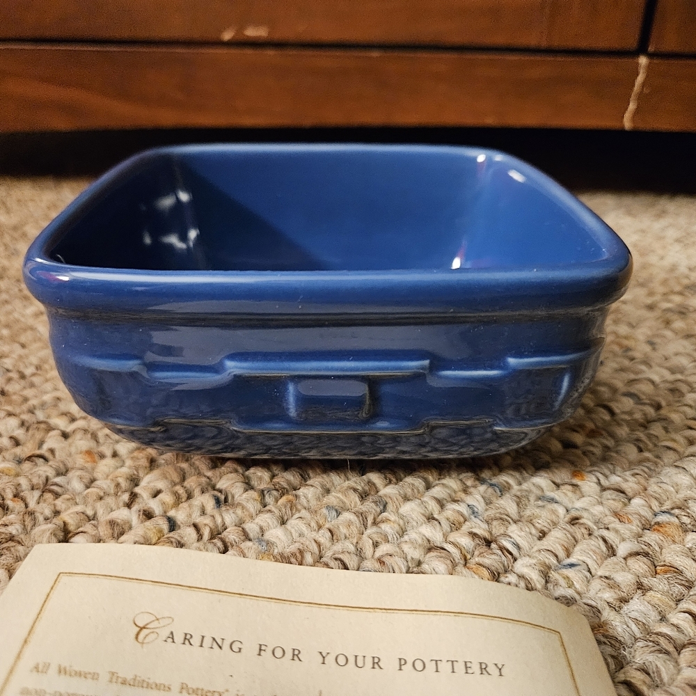 Longaberger Pottery Woven Traditions Soft Square Small Bowl Cornflower - Picture 5 of 8